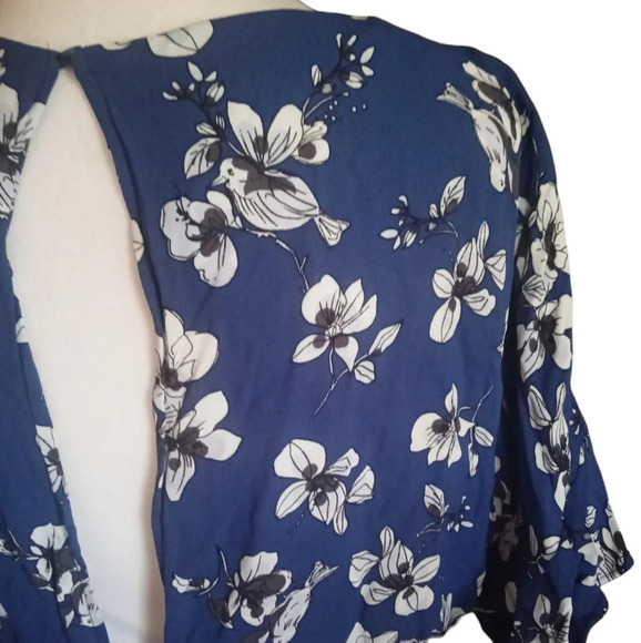 French Connection Fios Crepe Flutter Sleeve Playsuit Romper Blue White Size 4 - Picture 10 of 12